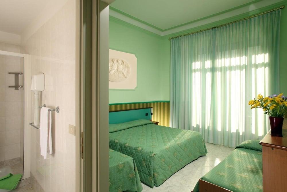 Hotel Dorica Roma Exterior foto